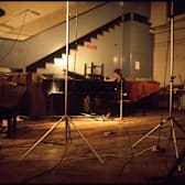 Paul McCartney and Wings - One Hand Clapping