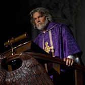 Wake Up Dead Man: A Knives Out Mystery