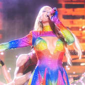 Girls Night Live with Paris Hilton